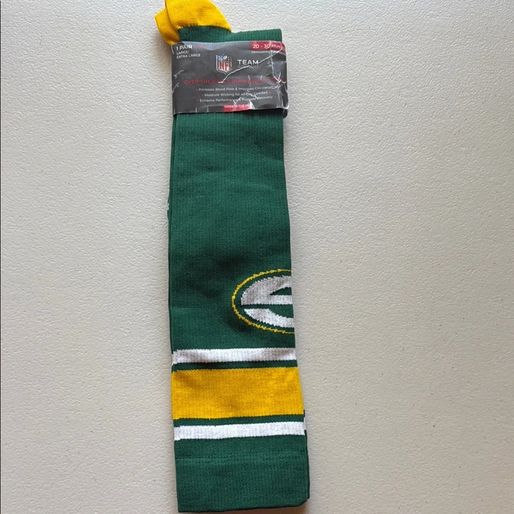 Green Bay Packers Team - over the calf compression Socks - Official NFL brand